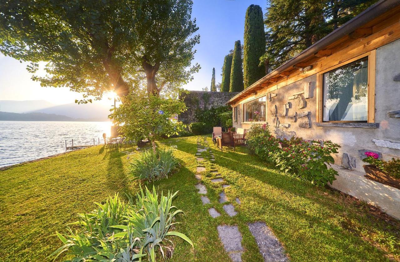 Piccola Casa Naturale Sul Lago Варенна Экстерьер фото